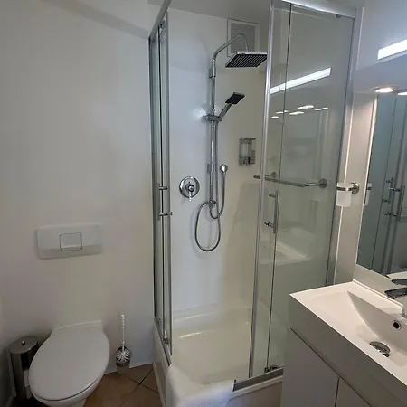 La Perla Πανσιόν